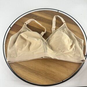 Hanes Womens Wire-Free Comfort Bra 2X Beige Nylon/Spandex Blend With Lace Accent